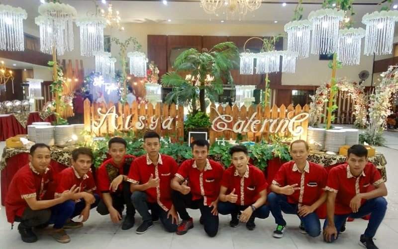 Ini dia catering wedding murah amanah dengan dekorasi mewah hasilnya pasti wah catering pernikahan murah di surabaya