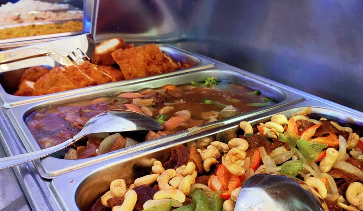 Ini dia catering wedding murah amanah dengan dekorasi mewah hasilnya pasti wah ezgif.com gif maker 18