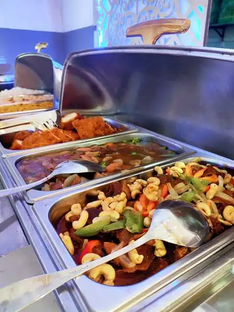 Menu Makanan Prasmanan yang Menggugah Selera: Kunci Sukses Resepsi Pernikahan yang Tak Terlupakan makanan prasmanan pernikahan