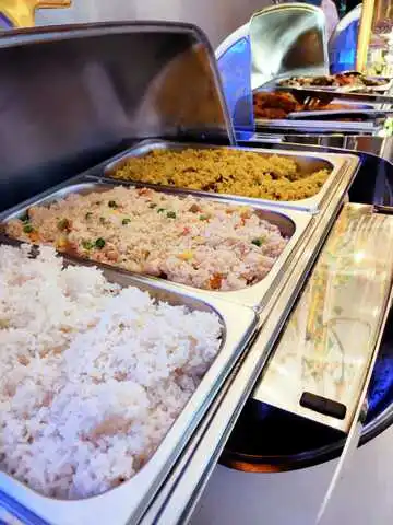 Menu Makanan Prasmanan yang Menggugah Selera: Kunci Sukses Resepsi Pernikahan yang Tak Terlupakan makanan prasmanan pernikahan