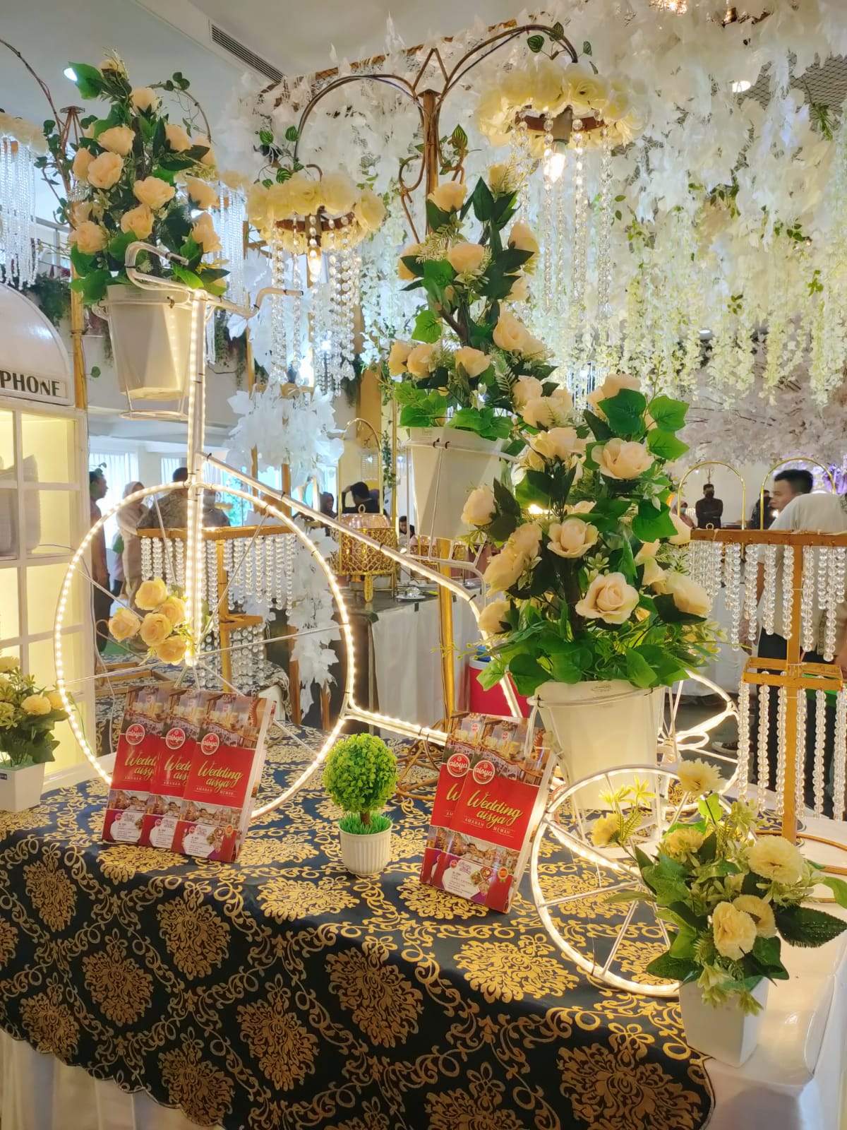 Catering Pernikahan Surabaya: Cita Rasa Lokal, Sentuhan Internasional yang modern , Amanah dan Mewah serta Berkesan catering pernikahan surabaya