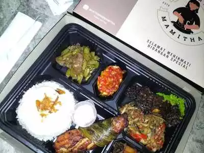 catering harian surabaya