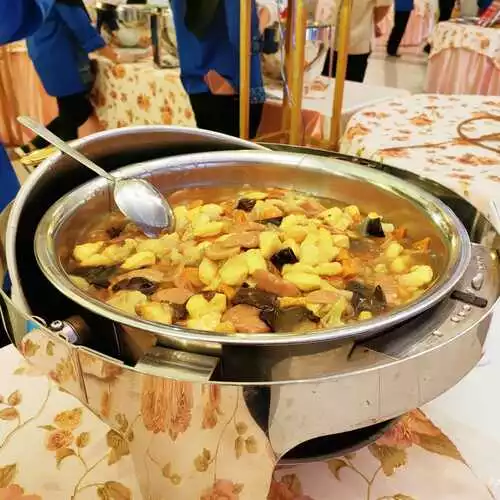 Rekomendasi catering surabaya yang paling laris, paling bagus review nya dan paling enak catering surabaya 15