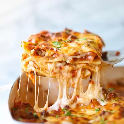 makanan lasagna