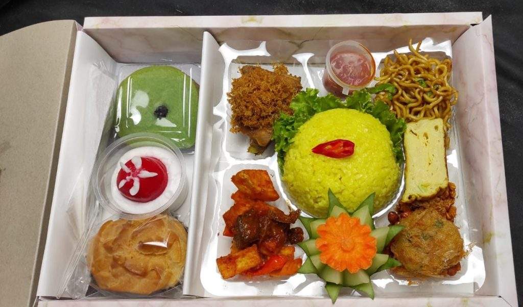 Rahasia Resep Nasi Kuning Enak dan Istimewa Aisya Catering, Anti Gagal resep nasi kuning