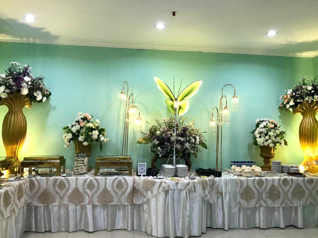 Memilih Catering Wedding Di Surabaya Amanah dan Terpercaya Dengan Dekorasi Megah Dan Penuh Sentuhan Seni catering wedding di surabaya (2)