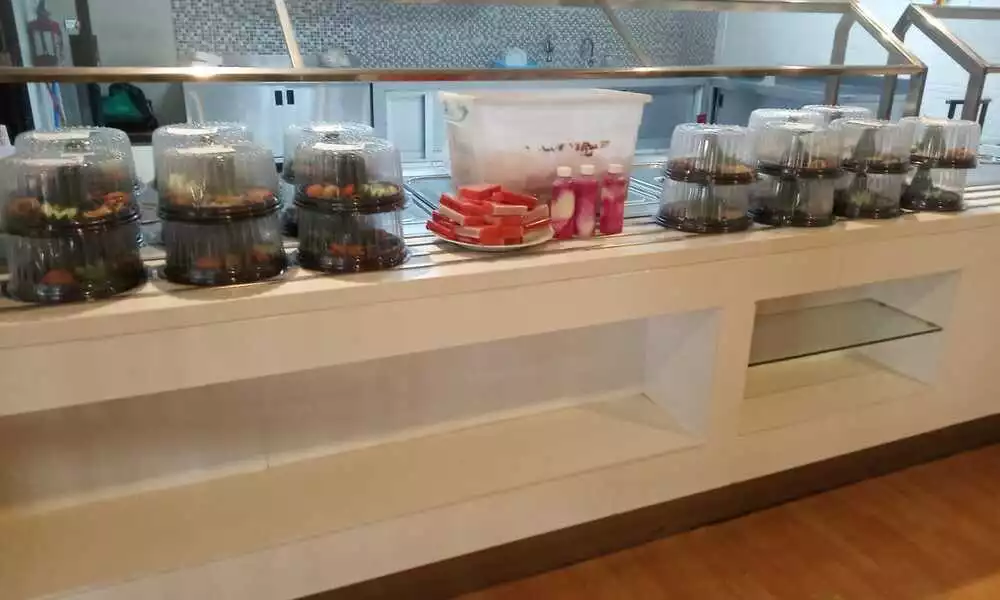 Penyediaan Catering Karyawan Pabrik Dari Jasa Boga Profesional Di Surabaya Menu Bergizi ,Enak dan Terjangkau catering karyawan pabrik (2)