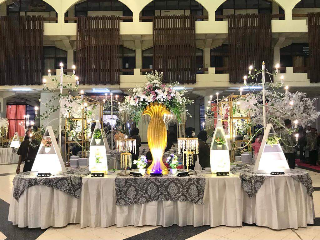 Biaya Prasmanan Pernikahan: Bagaimana Menyelaraskan Anggaran dengan Pesta Spesial Impian Anda biaya prasmanan pernikahan (2)