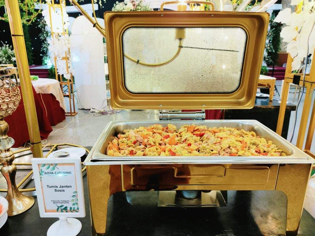 Catering Murah Sidoarjo: Aisya Wedding, Rasa Lezat Tanpa Merogoh Kocek Dalam dekorasi wah catering nikahan