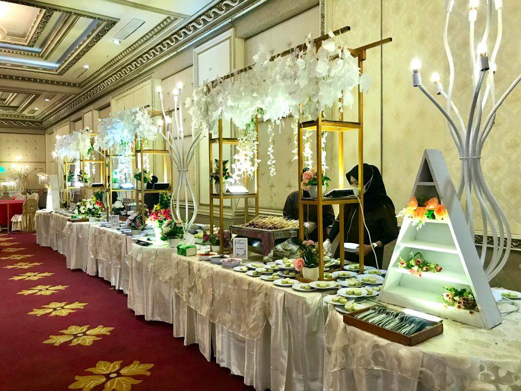 "Menggoda Lidah: Panduan Catering Surabaya Murah dan Enak untuk Acara Spesial Anda Catering Surabaya Murah dan Enak