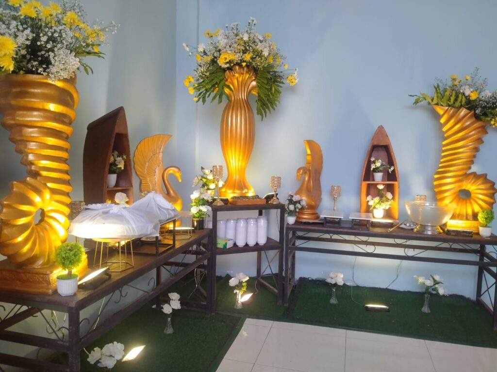 Pernikahan Mewah Murah Bersama:Kami dan Contoh Dekorasi Prasmanan Wedding yang Menggoda dan Penawaran Spesial dari Aisya Catering contoh dekorasi prasmanan wedding