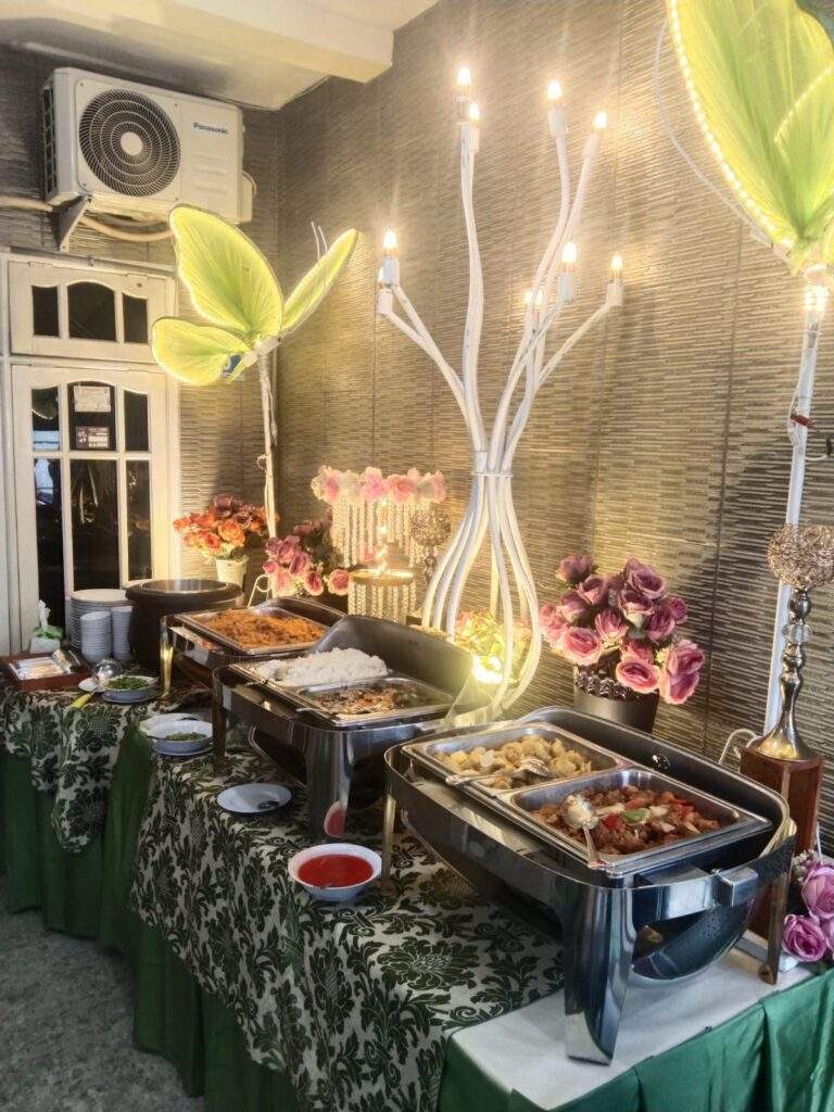 Nikmati Hidangan Berkualitas dengan Anggaran Terjangkau Catering Prasmanan Murah Surabaya Catering Prasmanan Murah Surabaya