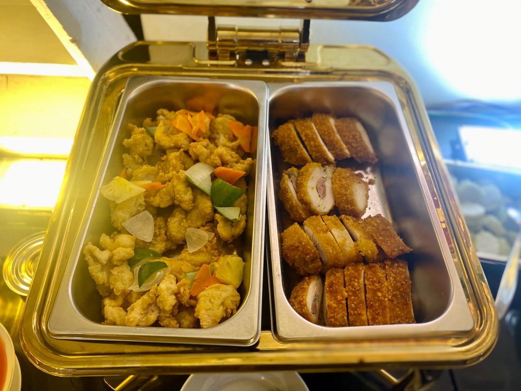 Memasan paket prasmanan Buffet Kantoran Surabaya yang praktis, enak dan hemat Buffet Kantoran Surabaya